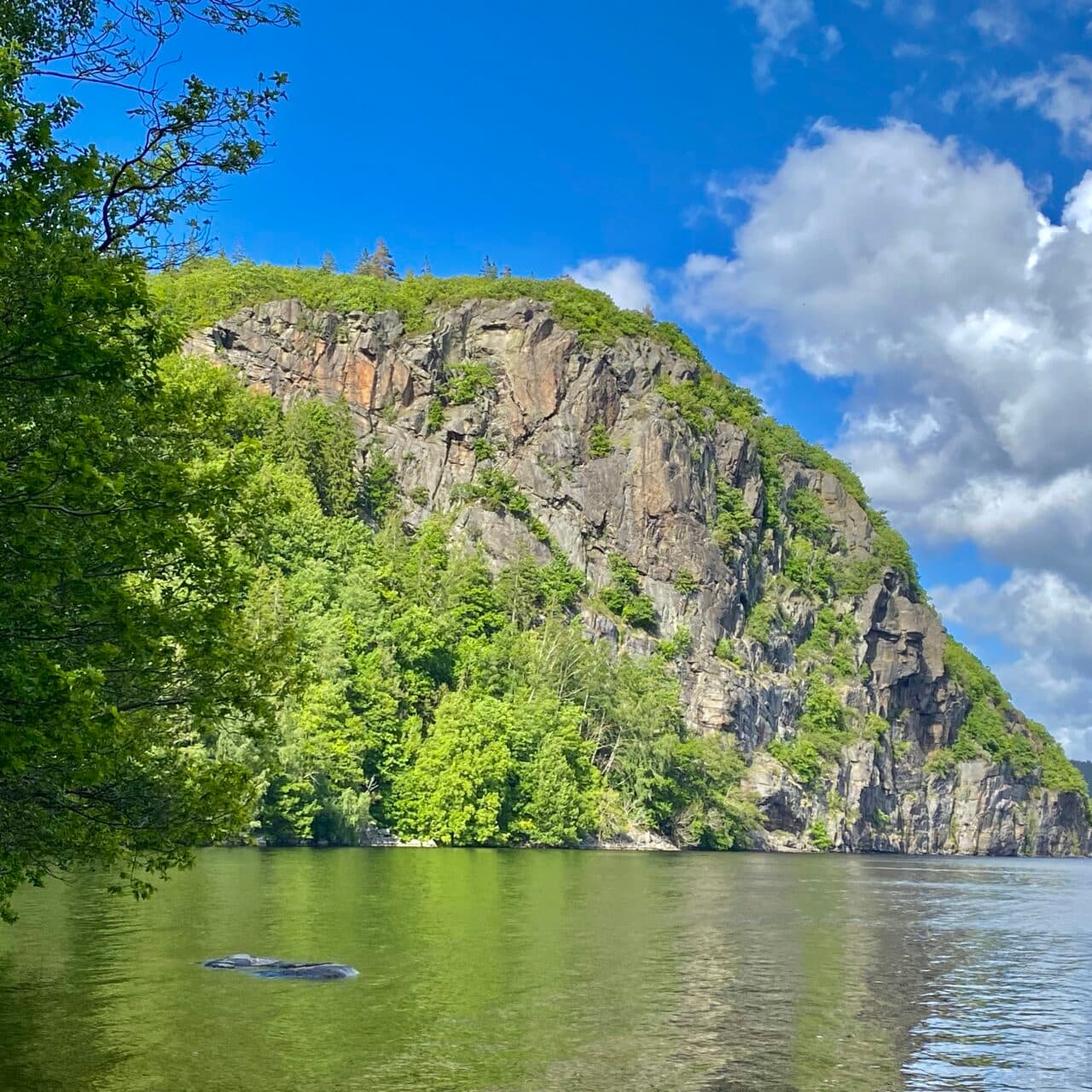 Börs Flåg nerifrån