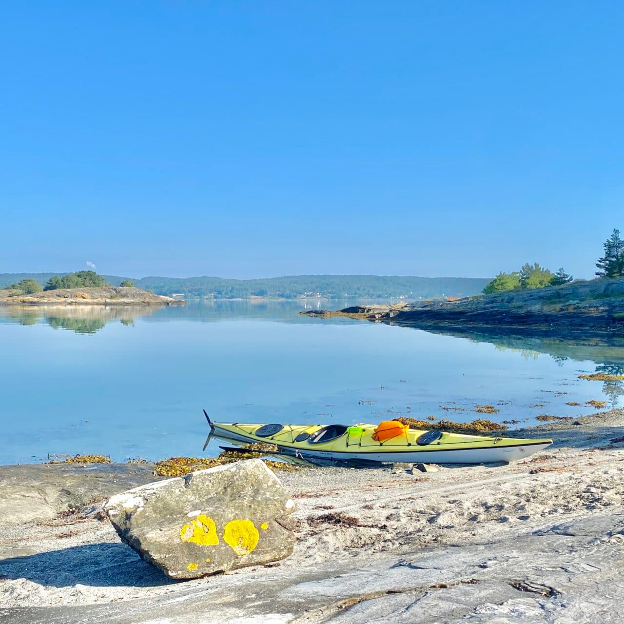 Uppdragen kajak på Farholmarna