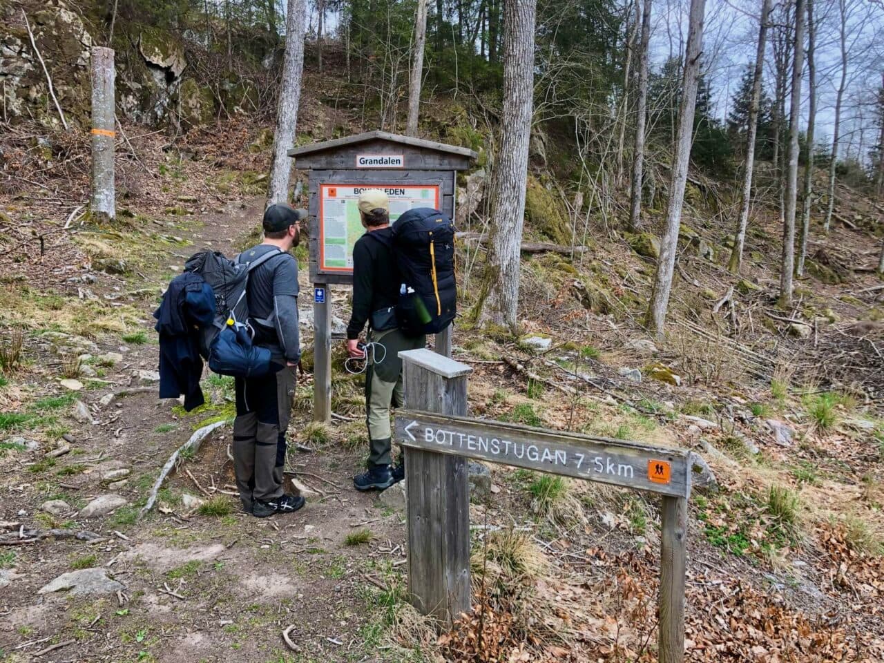 Bohusleden - skylt vid etapp 8 (Grandalen-Bottenstugan)