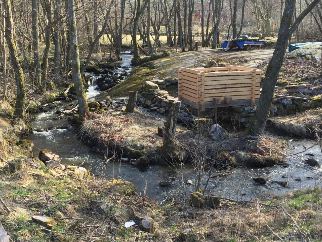 Skvaltkvarnen under byggnation