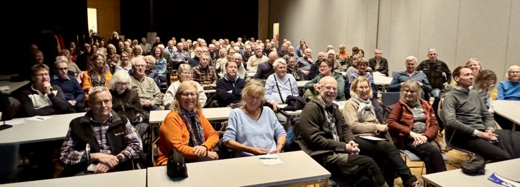 Bild på publiken under föredraget om Bohusleden.
